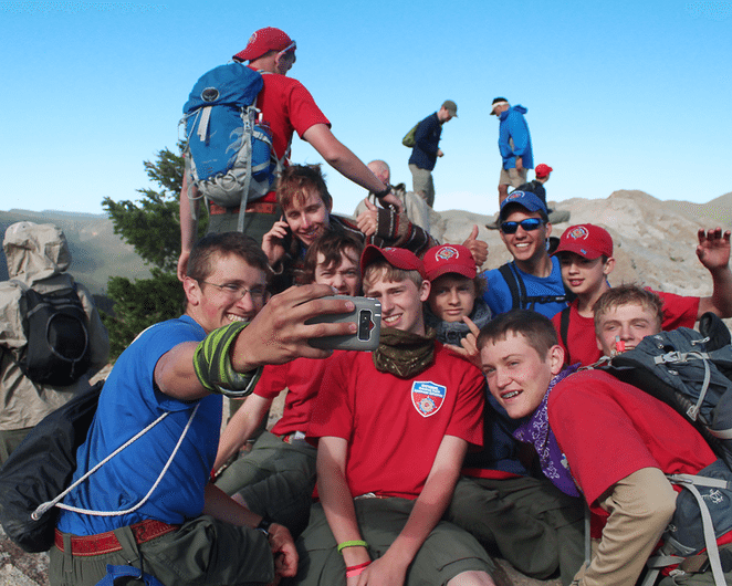 NAYLE_-_Selfie_Tooth_of_Time_Summit.png.662x0_q70_crop-scale