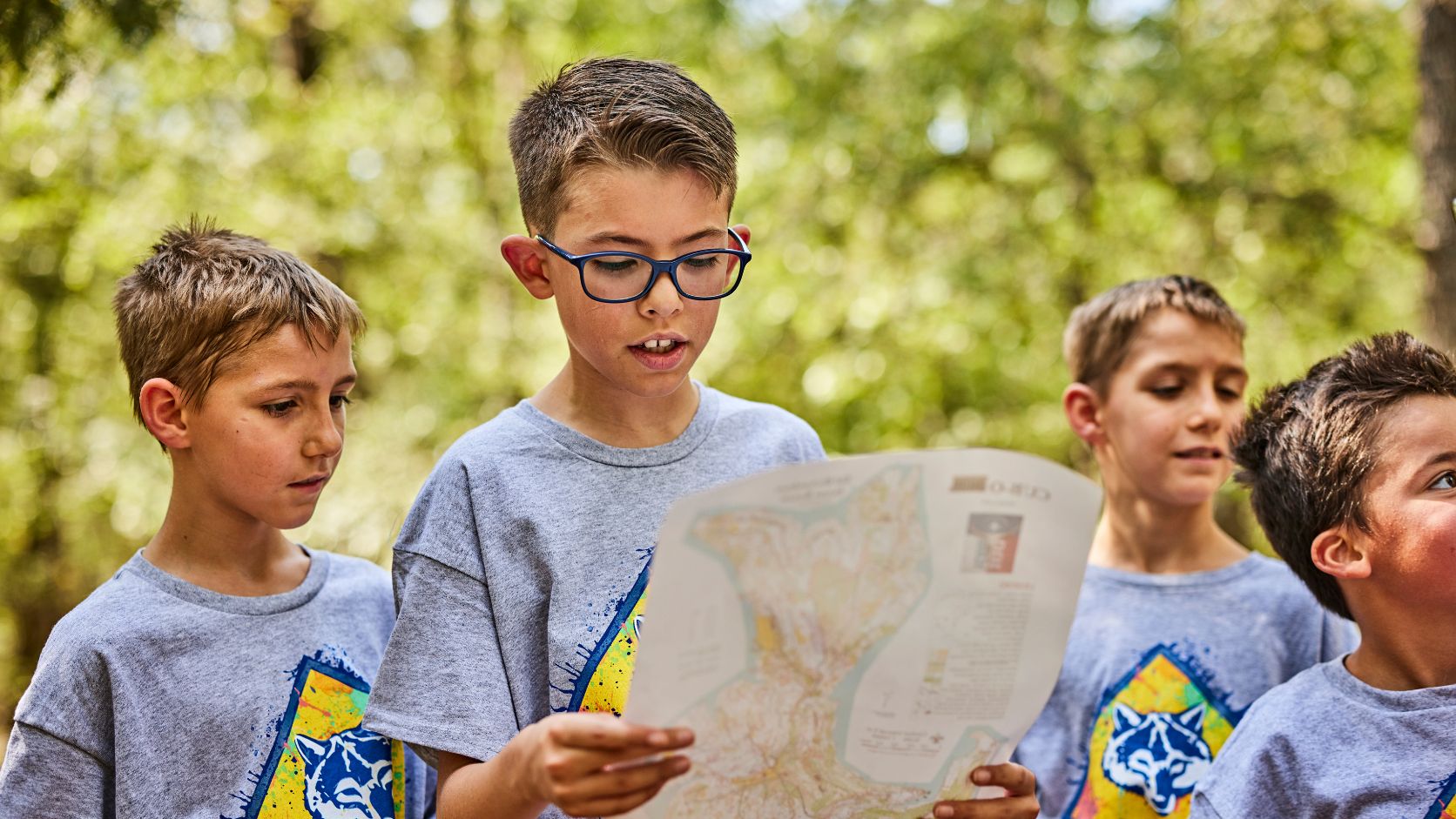 Family exploring local Scouting opportunities